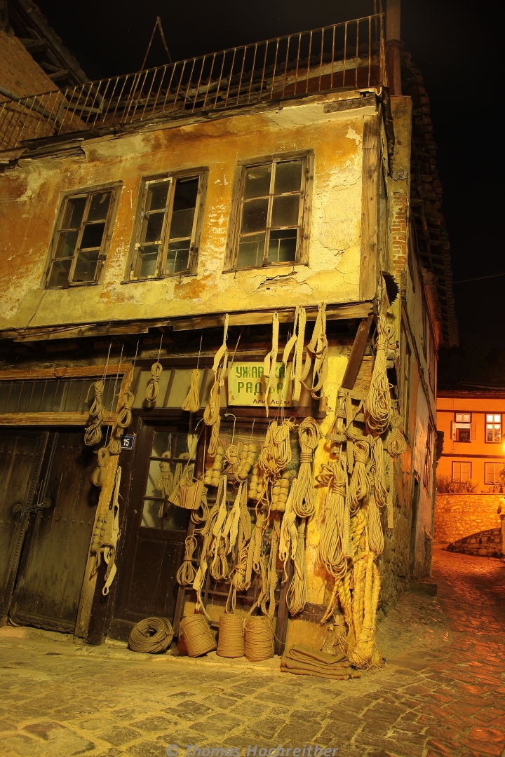 Haus bei Nacht, Ohrid