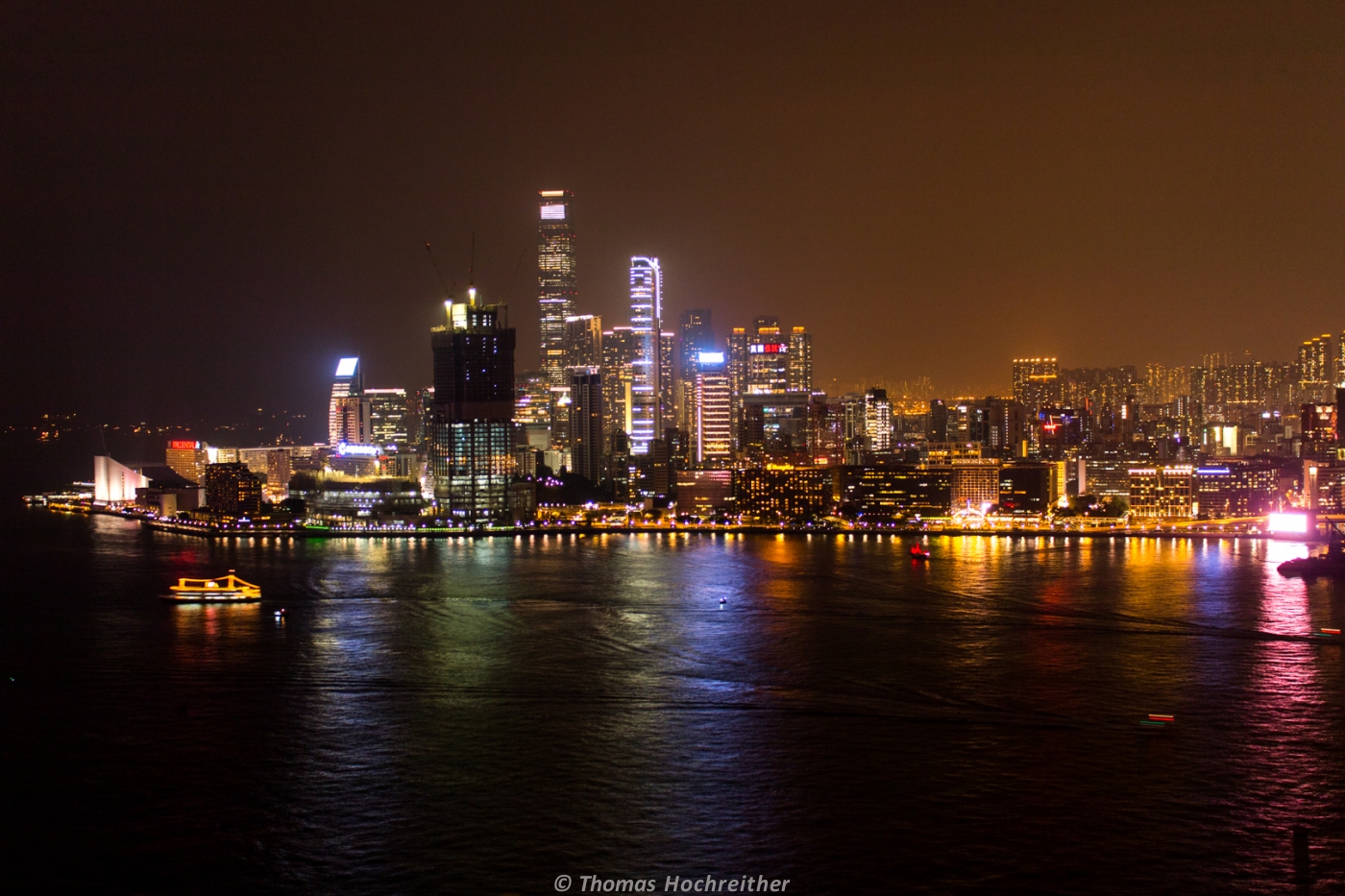 Kowloons Skyline bei Nacht, Hongkong (2)